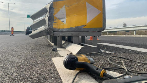 CNAIR montează atenuatori de impact pe două autostrăzi